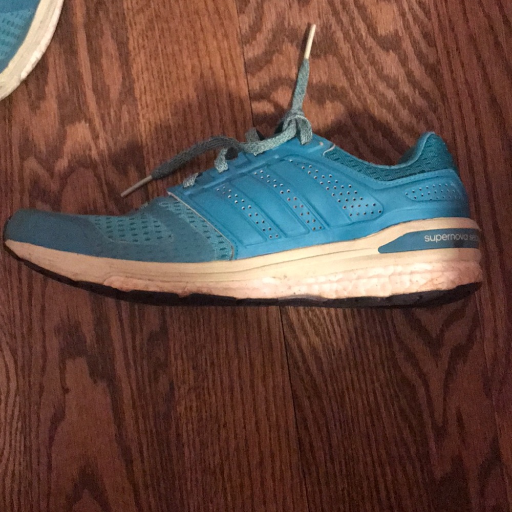 Adidas supernova sequence running shoes - Picture 2 of 4